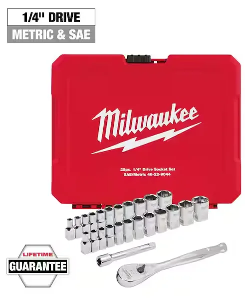 Milwaukee 25pc Ratchet and Socket Tool Set